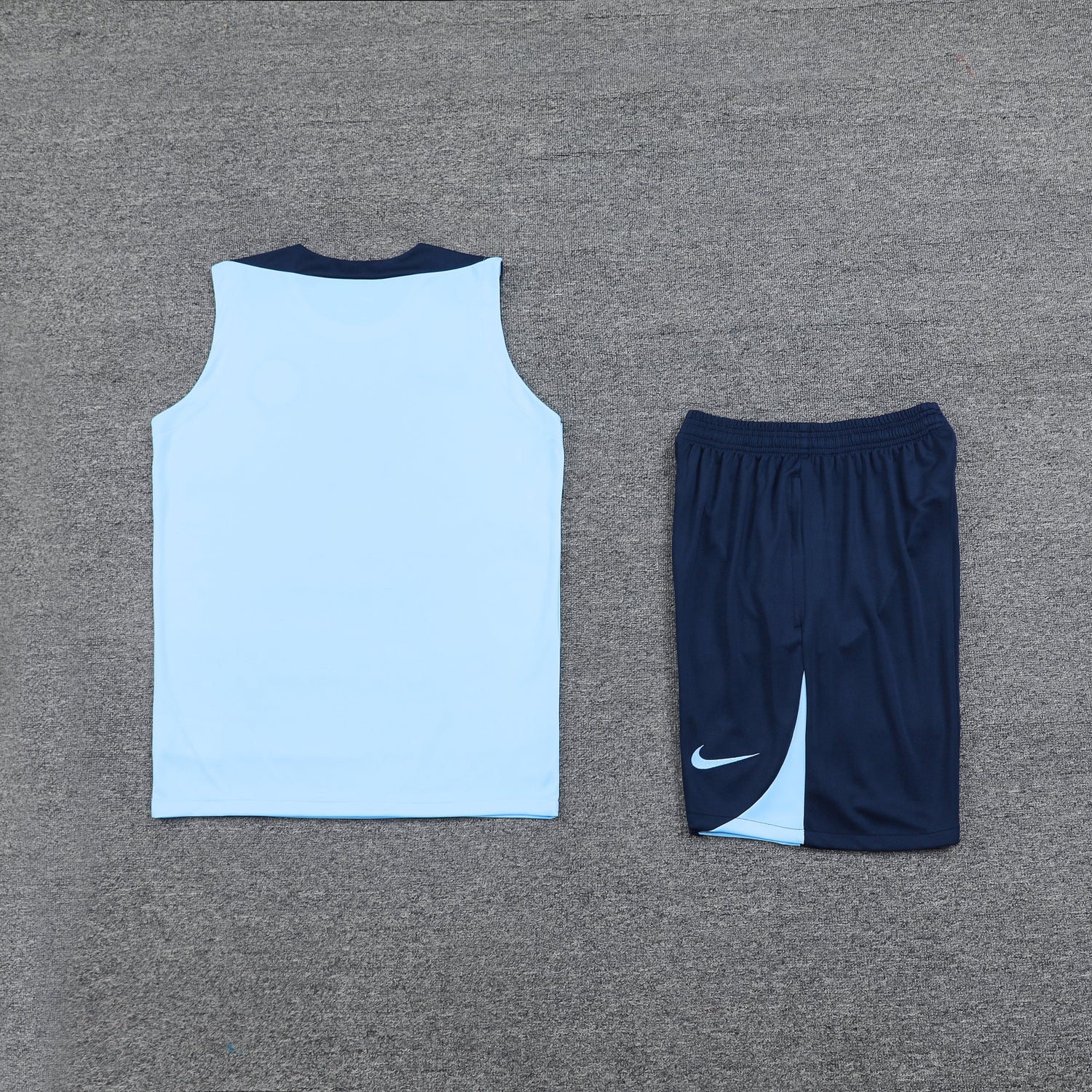 Conjunto de entrenamiento de verano sin mangas PSG 2024/25