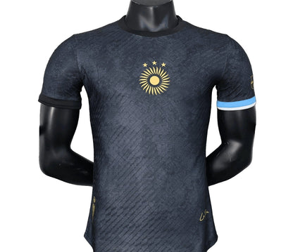 Camiseta conmemorativa especial de Argentina 2023 en color morado y negro | Versión para jugadores