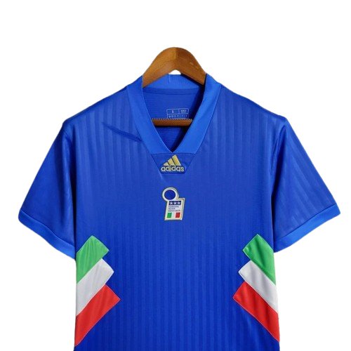 Kit de Italia 2023 con icono azul bordado con logotipo (versión para aficionados) 