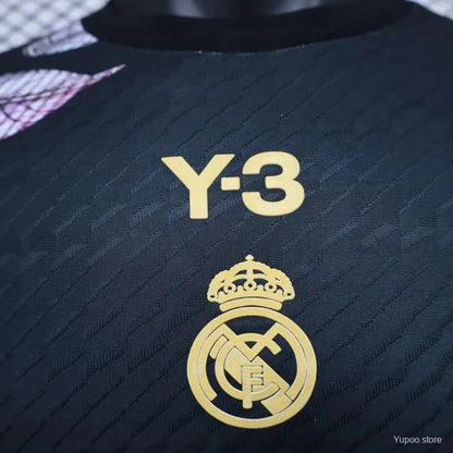 Real madrid crest