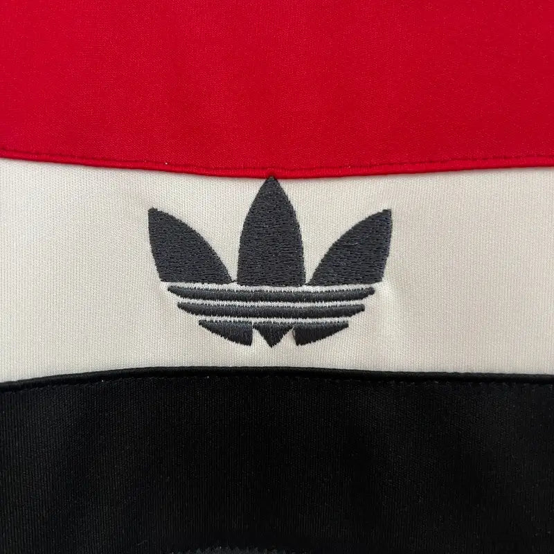 adidas logo