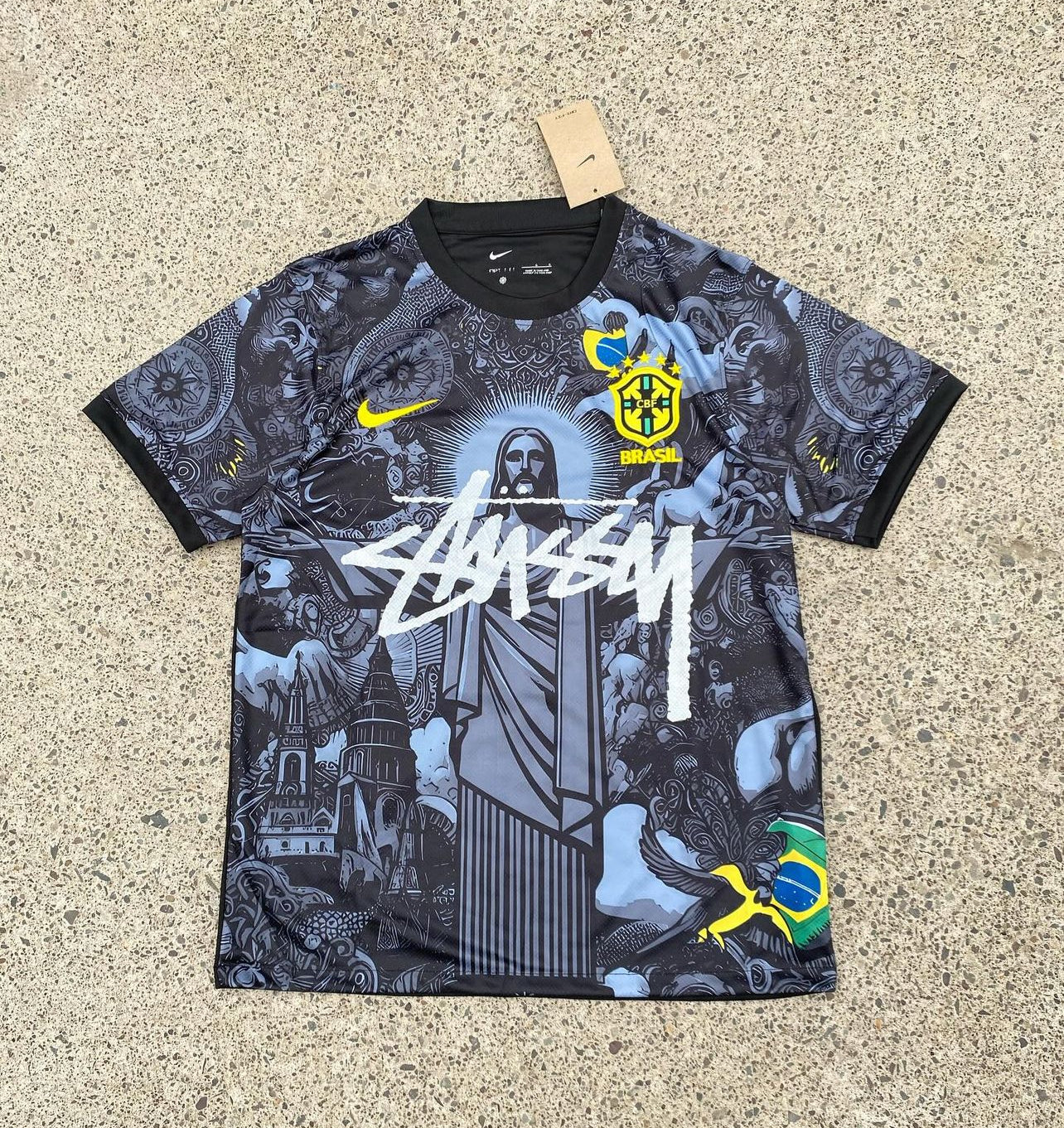 EDICIÓN ESPECIAL BRASIL X JESUCRISTO X STUSSY (NEGRO)