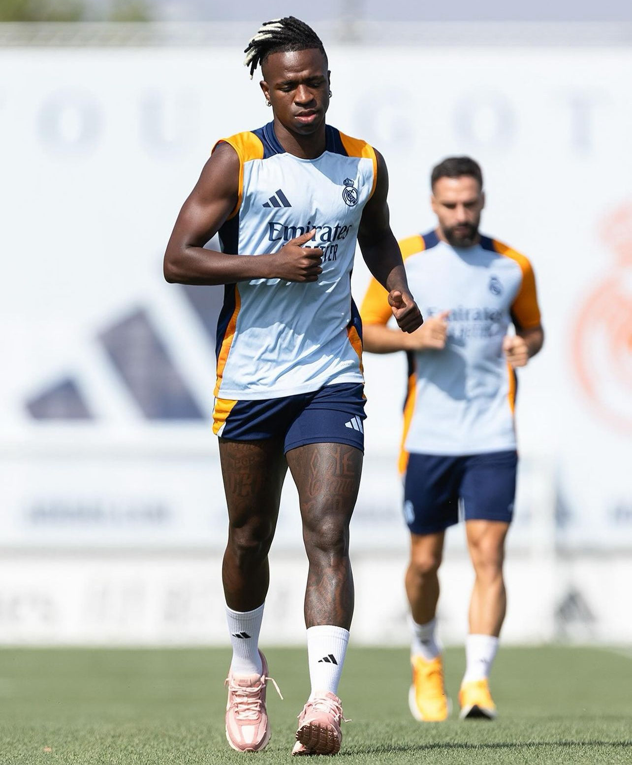 Real Madrid pre-match training Mouwloze zomerset 2024/2025 