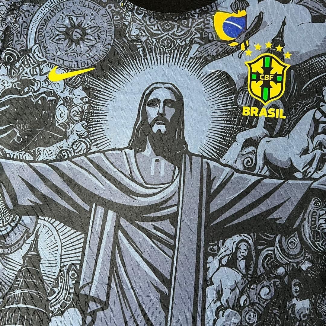 close up look to the christ print on brazil&