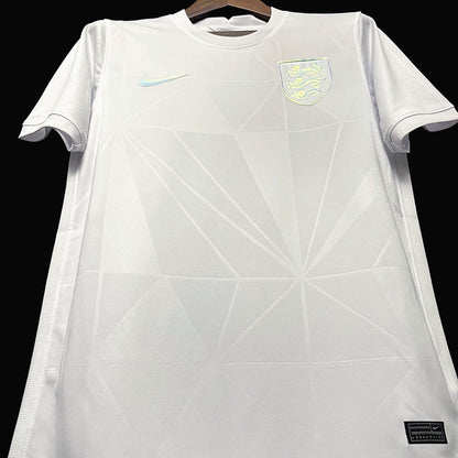 Kit conceptual de Inglaterra 22/23