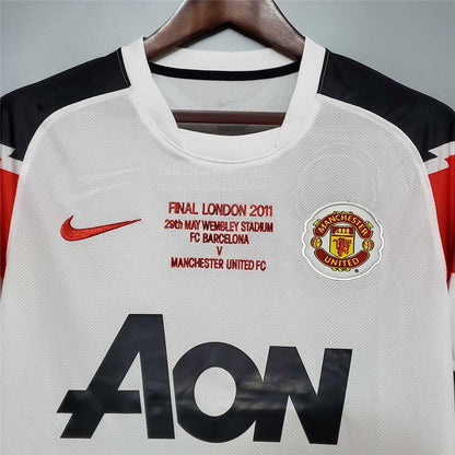 Manchester United away 10/11 kit
